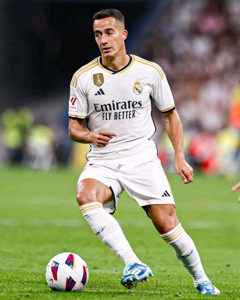 皇马官方:巴斯克斯左膝后交叉韧带扭伤 皇马官方:巴斯克斯左膝后交叉韧带扭伤